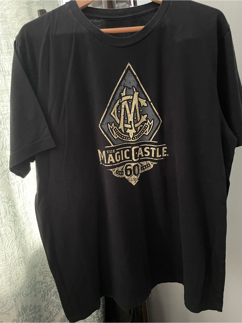The Magic Castle in Hollywood member only tee 2XL shirt!